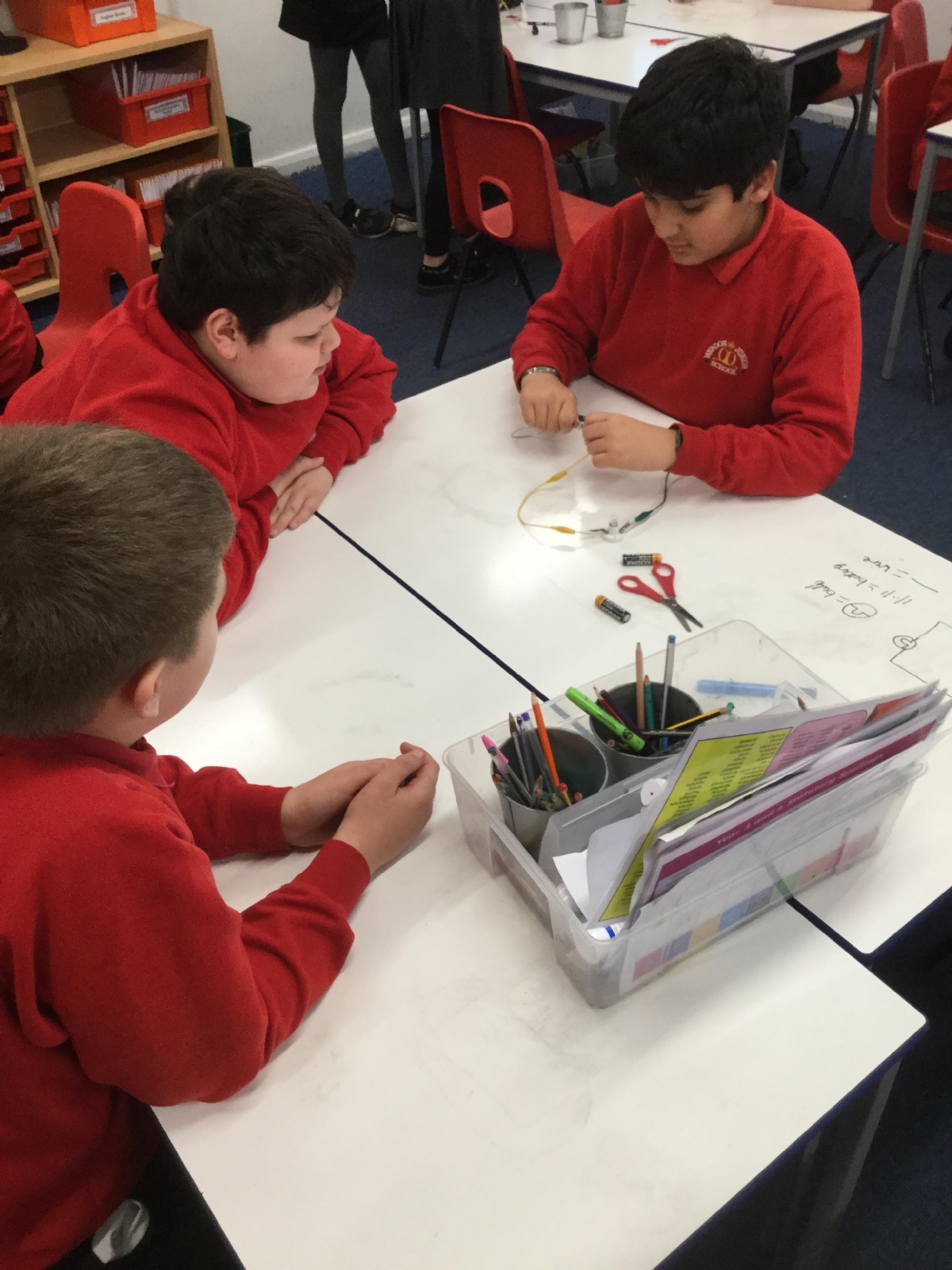 April Merdon Merdon Junior School - Making circuits and experimenting with switches