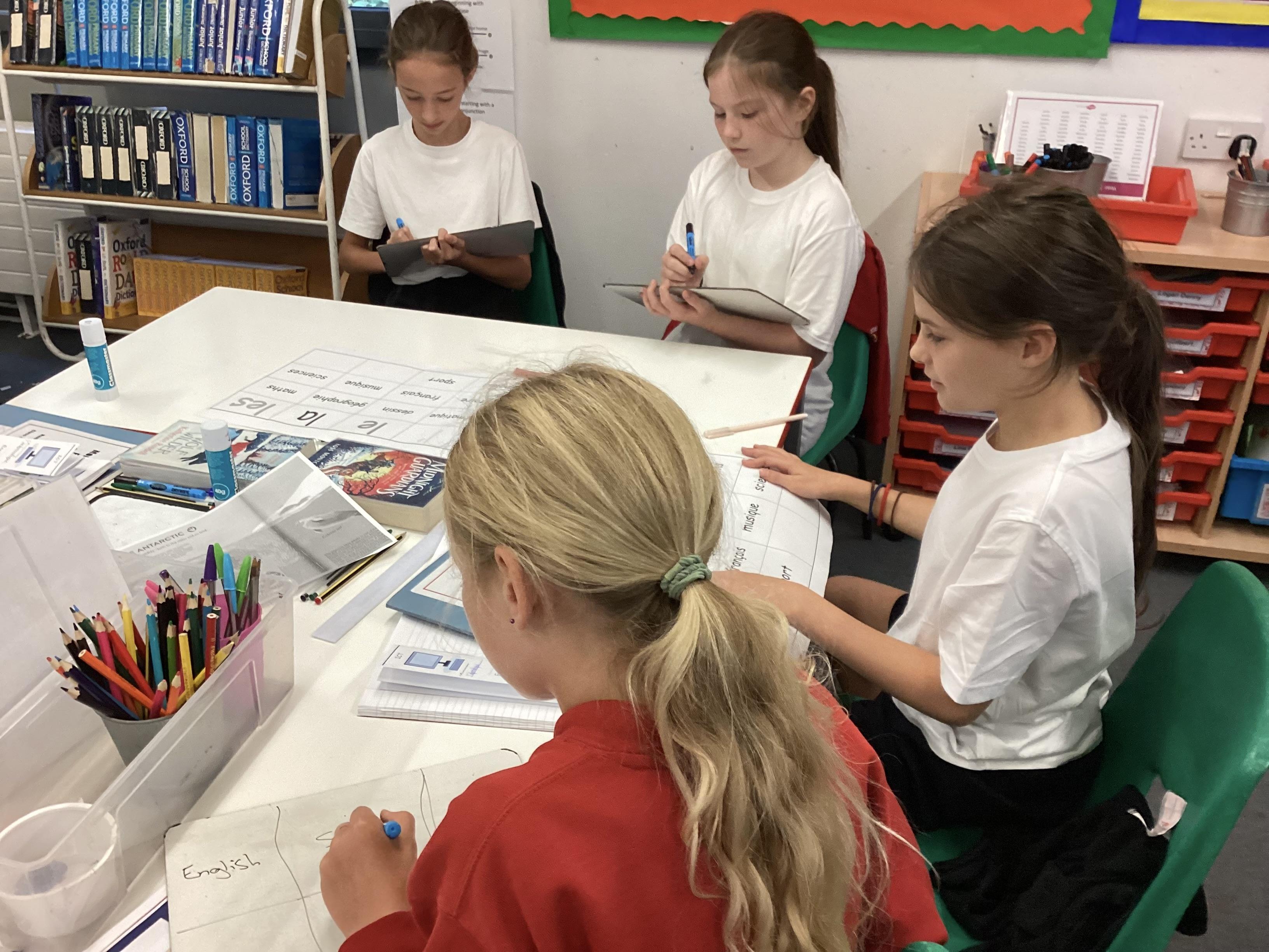 Merdon Merdon Junior School - French