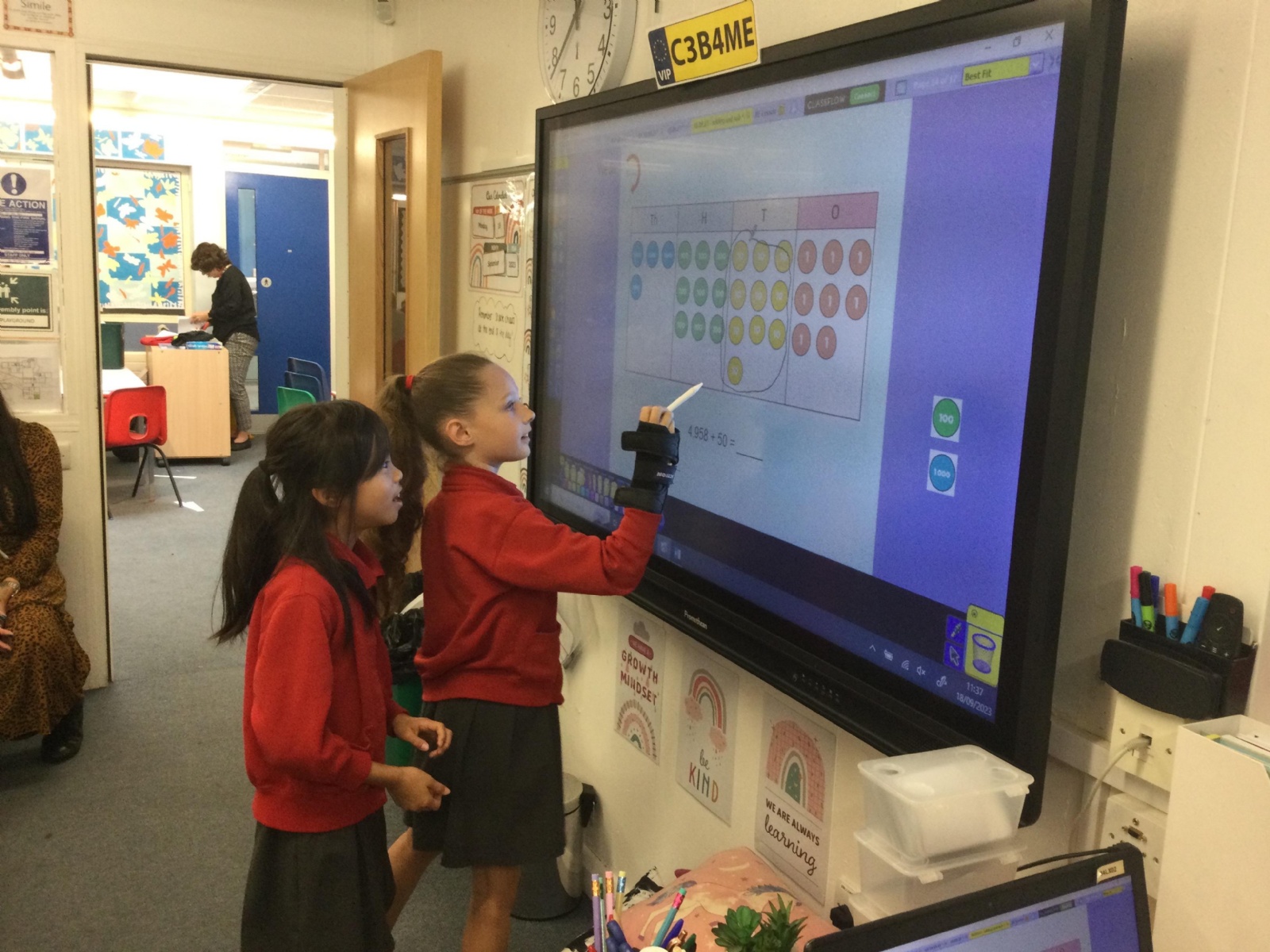 Merdon Merdon Junior School - Adding with exchanging