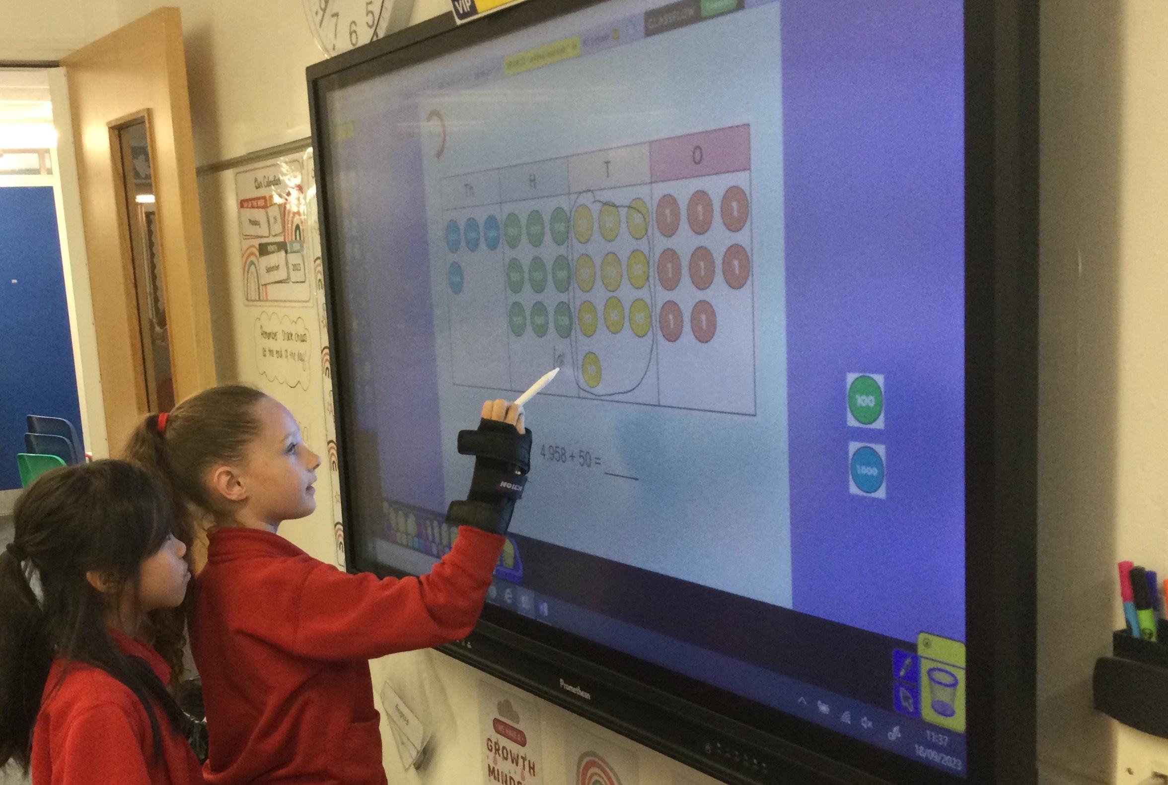Merdon Merdon Junior School - Adding with exchanging