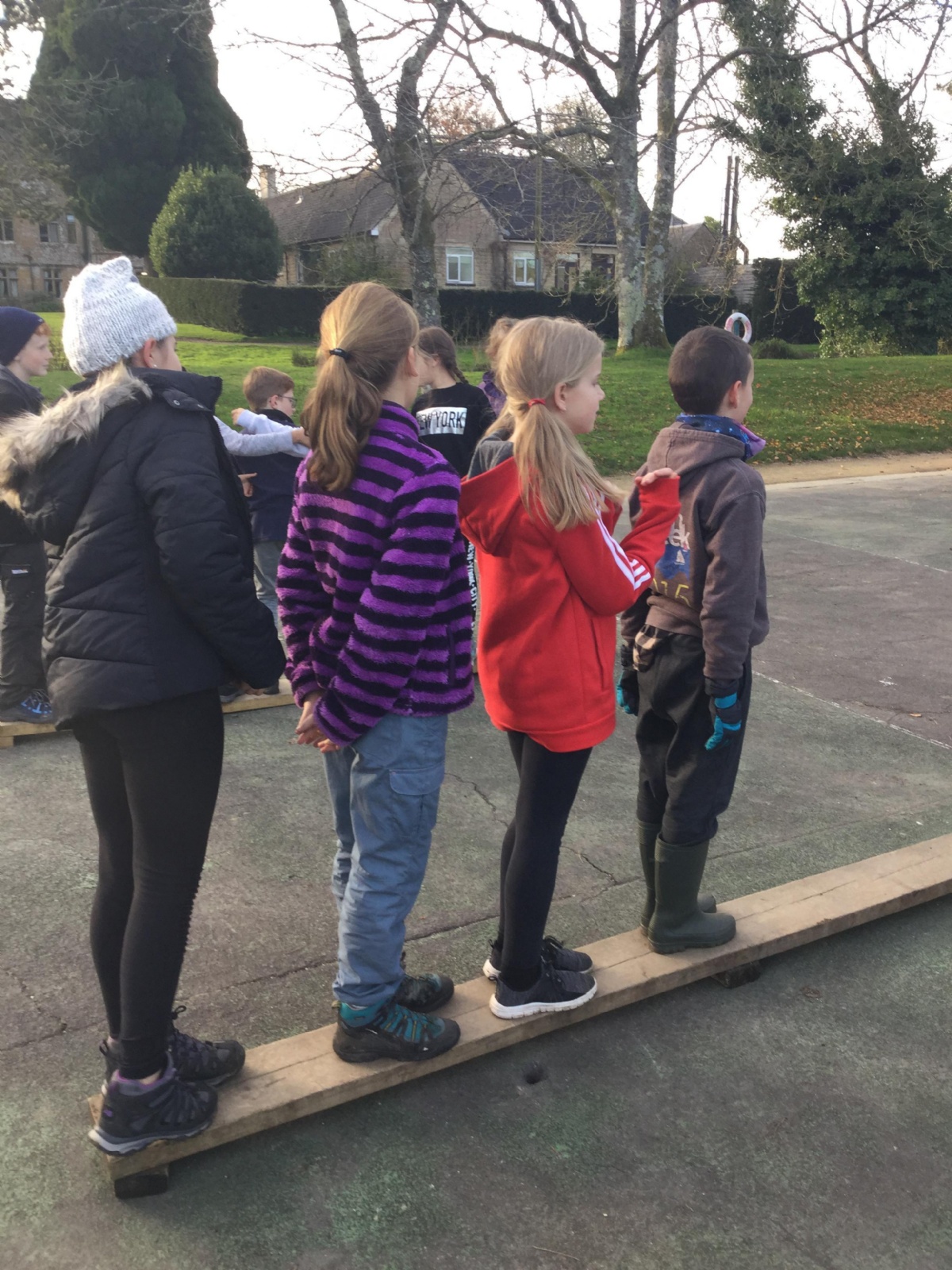 Merdon Merdon Junior School - Monday